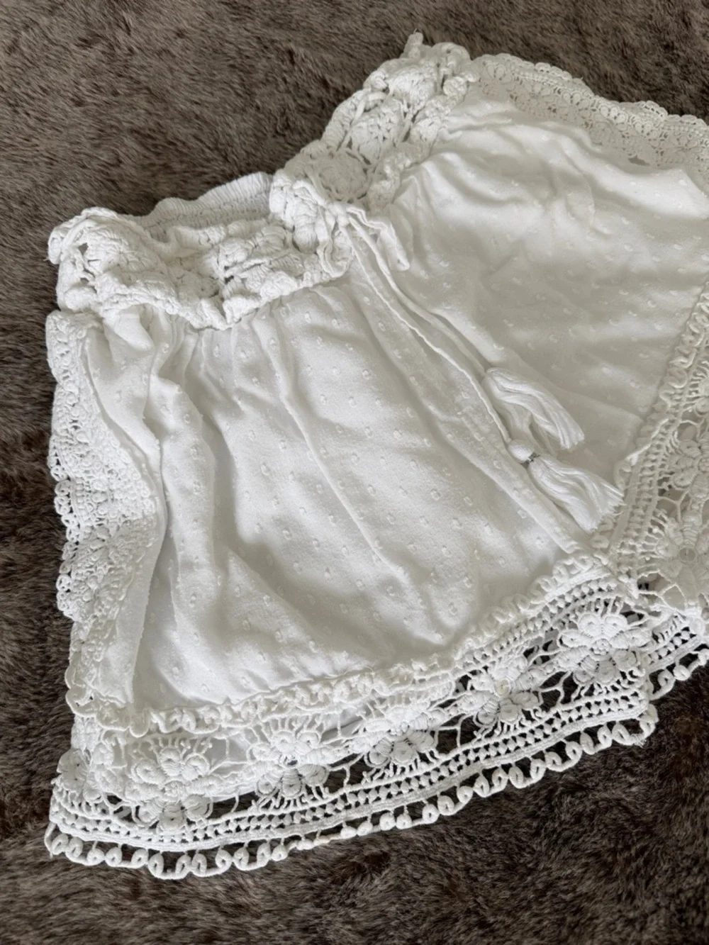 American Eagle Outfitters White High-Waist Crochet cotton Lace Comfy Shorts M - Picture 3 of 11